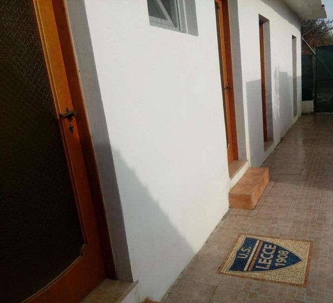 Guest House Parabita Exterior foto